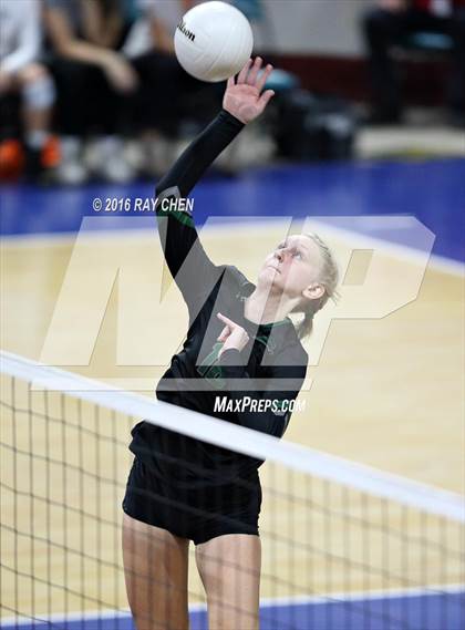 Thumbnail 3 in Mountain Vista vs. Fossil Ridge (CHSAA 5A Championship) photogallery.