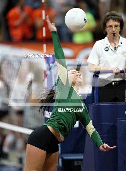 Thumbnail 2 in Mountain Vista vs. Fossil Ridge (CHSAA 5A Championship) photogallery.