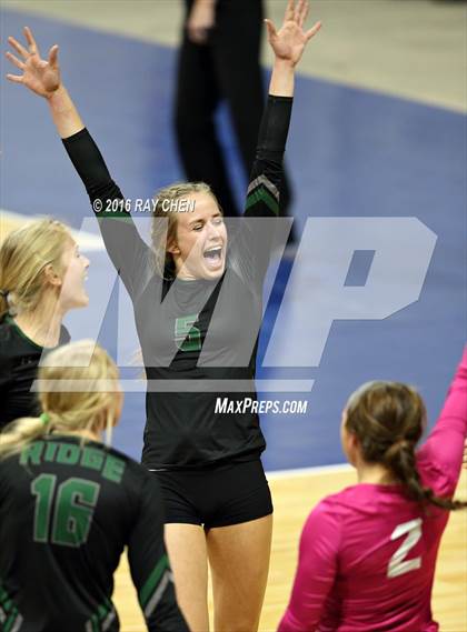Thumbnail 1 in Mountain Vista vs. Fossil Ridge (CHSAA 5A Championship) photogallery.