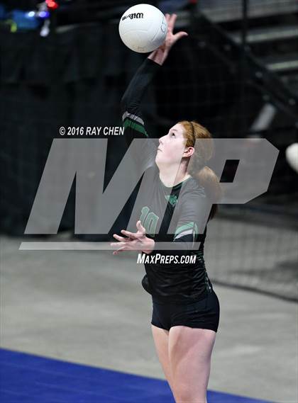 Thumbnail 2 in Mountain Vista vs. Fossil Ridge (CHSAA 5A Championship) photogallery.