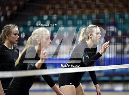 Thumbnail 1 in Mountain Vista vs. Fossil Ridge (CHSAA 5A Championship) photogallery.