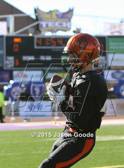 Thumbnail 2 in Greenback vs. Nashville Christian (TSSAA Division I Class 1A Final) photogallery.