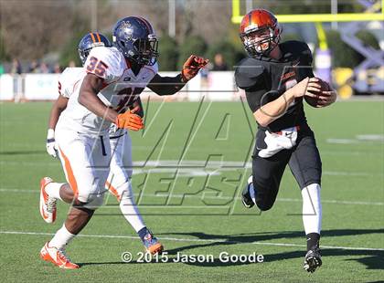 Thumbnail 2 in Greenback vs. Nashville Christian (TSSAA Division I Class 1A Final) photogallery.