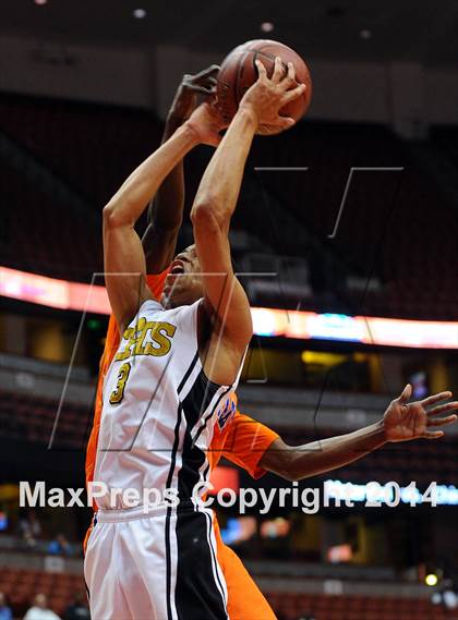 Thumbnail 1 in Canyon vs. Westlake (CIF SS 2AA Final) photogallery.