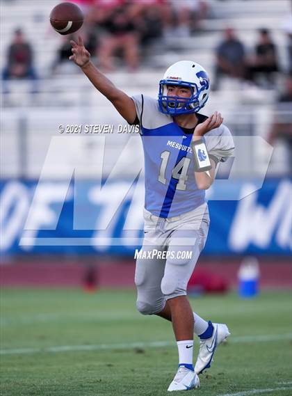 Thumbnail 1 in FR: Combs @ Mesquite photogallery.