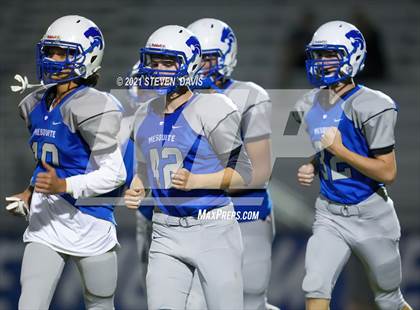 Thumbnail 2 in FR: Combs @ Mesquite photogallery.