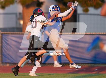 Thumbnail 2 in FR: Combs @ Mesquite photogallery.