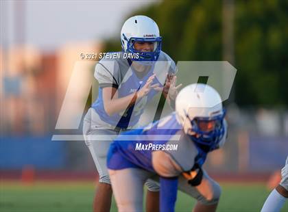 Thumbnail 1 in FR: Combs @ Mesquite photogallery.