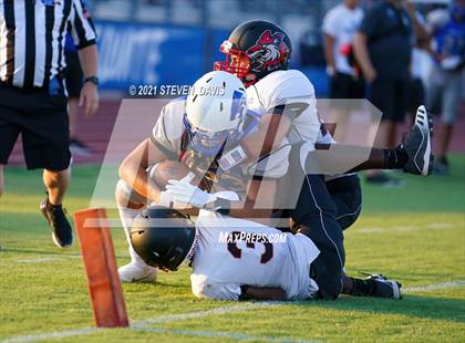 Thumbnail 2 in FR: Combs @ Mesquite photogallery.