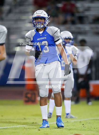 Thumbnail 3 in FR: Combs @ Mesquite photogallery.