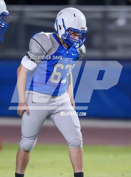 Thumbnail 1 in FR: Combs @ Mesquite photogallery.