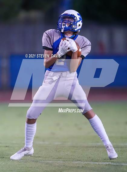 Thumbnail 3 in FR: Combs @ Mesquite photogallery.
