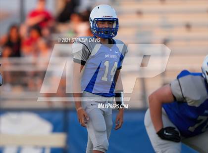 Thumbnail 1 in FR: Combs @ Mesquite photogallery.