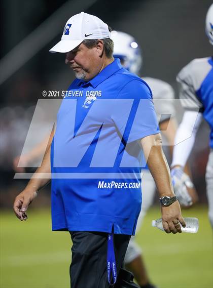 Thumbnail 1 in FR: Combs @ Mesquite photogallery.