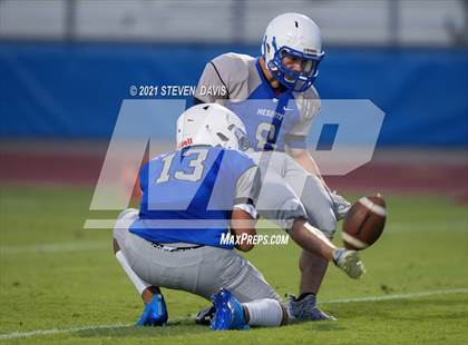 Thumbnail 1 in FR: Combs @ Mesquite photogallery.