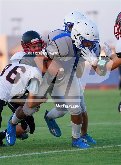 Thumbnail 2 in FR: Combs @ Mesquite photogallery.