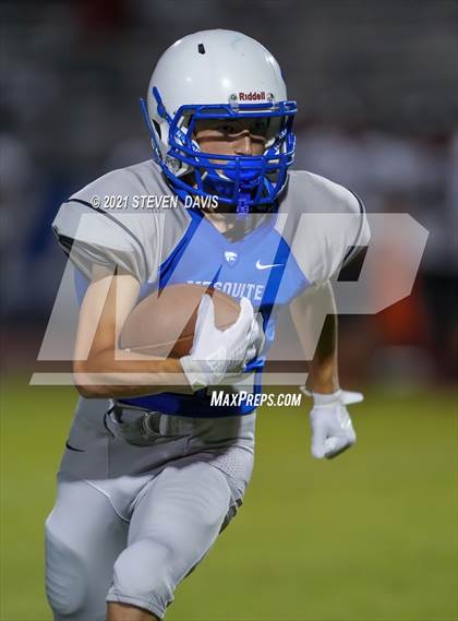 Thumbnail 3 in FR: Combs @ Mesquite photogallery.