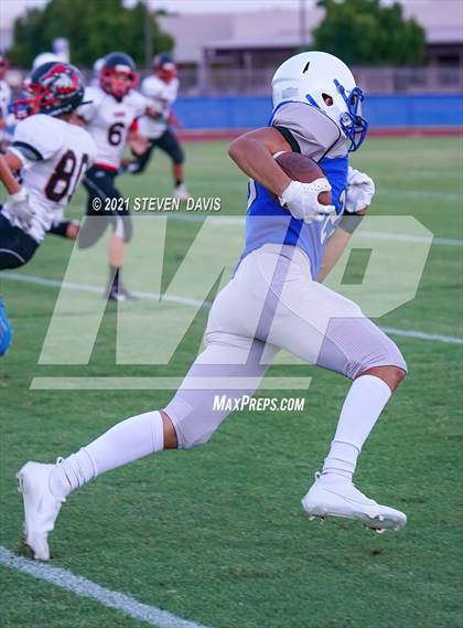Thumbnail 2 in FR: Combs @ Mesquite photogallery.