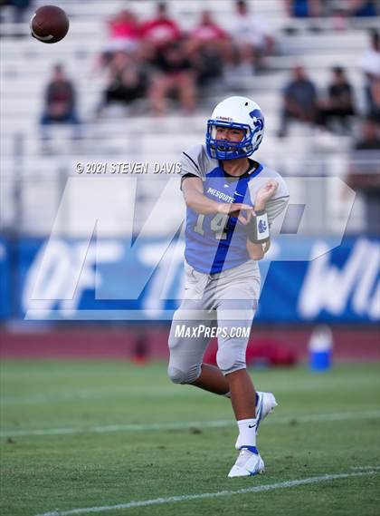 Thumbnail 2 in FR: Combs @ Mesquite photogallery.