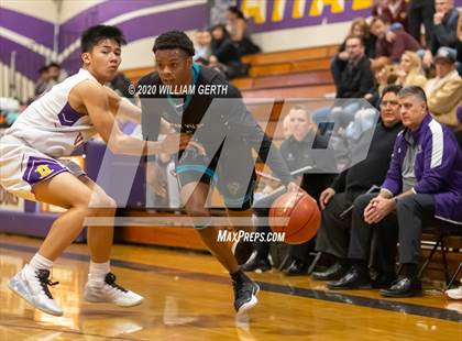 Thumbnail 3 in Amador Valley vs. Deer Valley photogallery.