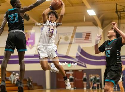 Thumbnail 3 in Amador Valley vs. Deer Valley photogallery.