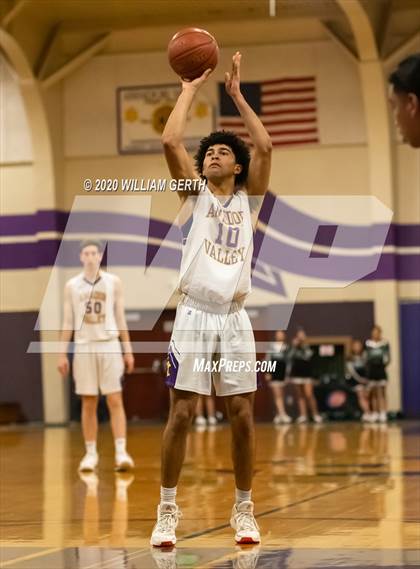 Thumbnail 3 in Amador Valley vs. Deer Valley photogallery.
