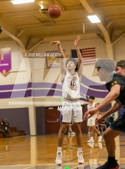 Thumbnail 3 in Amador Valley vs. Deer Valley photogallery.