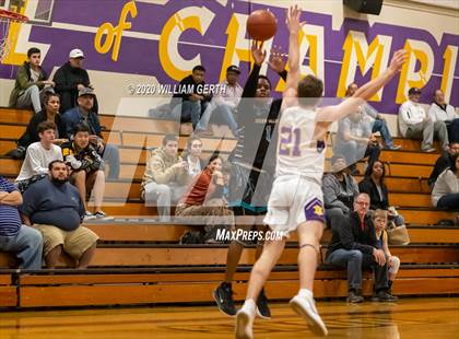 Thumbnail 2 in Amador Valley vs. Deer Valley photogallery.