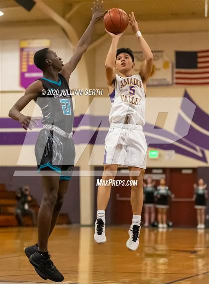 Thumbnail 2 in Amador Valley vs. Deer Valley photogallery.