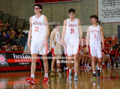 Thumbnail 3 in Whitney Young vs. Mater Dei (Nike Extravaganza) photogallery.