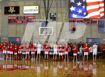 Thumbnail 1 in Whitney Young vs. Mater Dei (Nike Extravaganza) photogallery.