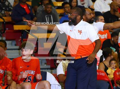 Thumbnail 1 in Whitney Young vs. Mater Dei (Nike Extravaganza) photogallery.