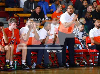 Thumbnail 2 in Whitney Young vs. Mater Dei (Nike Extravaganza) photogallery.