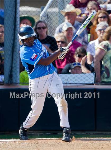 Thumbnail 1 in Sweeny vs Columbia (UIL 3A Region IV Final) photogallery.