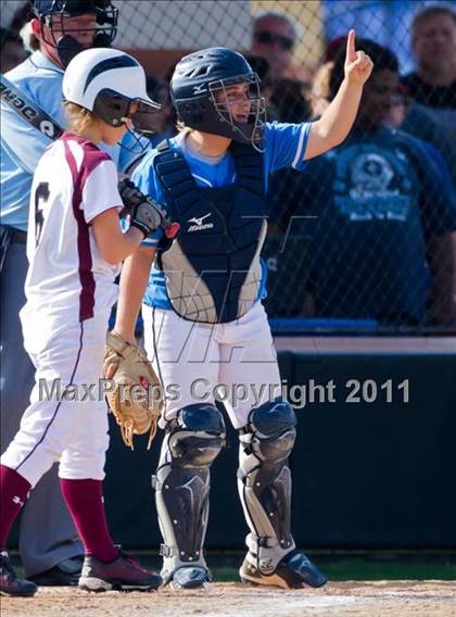 Thumbnail 2 in Sweeny vs Columbia (UIL 3A Region IV Final) photogallery.