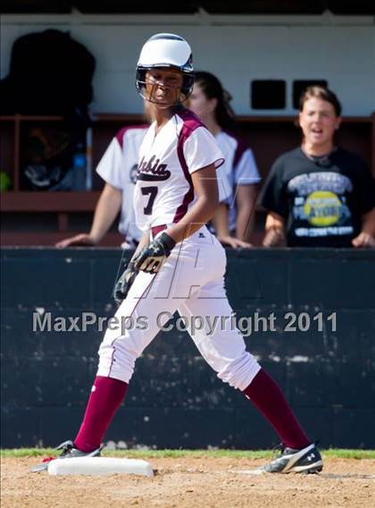 Thumbnail 2 in Sweeny vs Columbia (UIL 3A Region IV Final) photogallery.