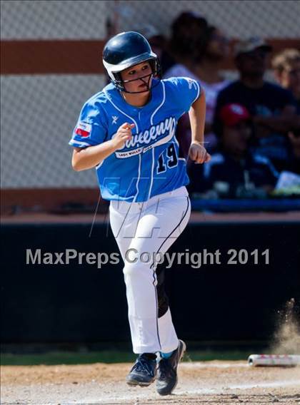 Thumbnail 2 in Sweeny vs Columbia (UIL 3A Region IV Final) photogallery.