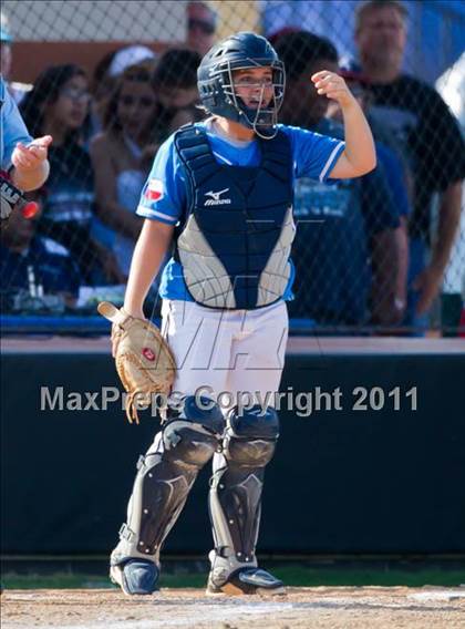 Thumbnail 1 in Sweeny vs Columbia (UIL 3A Region IV Final) photogallery.