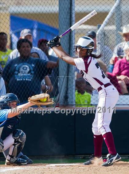 Thumbnail 3 in Sweeny vs Columbia (UIL 3A Region IV Final) photogallery.