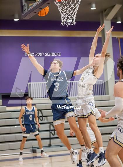 Thumbnail 1 in La Costa Canyon vs Rancho Solano (Torrey Pines Holiday Classic) photogallery.