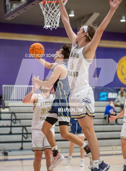 Thumbnail 2 in La Costa Canyon vs Rancho Solano (Torrey Pines Holiday Classic) photogallery.