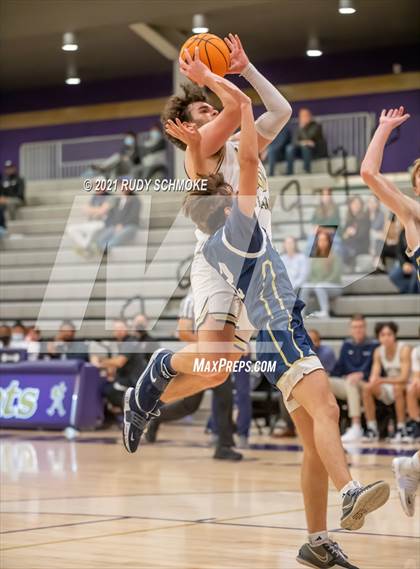 Thumbnail 2 in La Costa Canyon vs Rancho Solano (Torrey Pines Holiday Classic) photogallery.