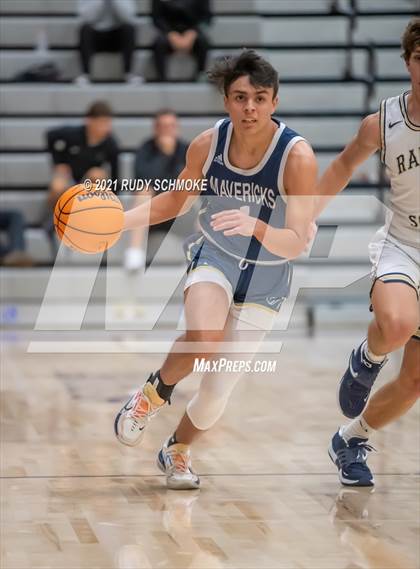 Thumbnail 2 in La Costa Canyon vs Rancho Solano (Torrey Pines Holiday Classic) photogallery.
