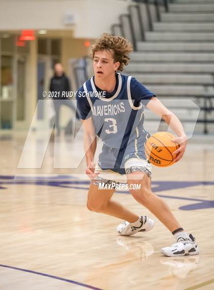 Thumbnail 3 in La Costa Canyon vs Rancho Solano (Torrey Pines Holiday Classic) photogallery.