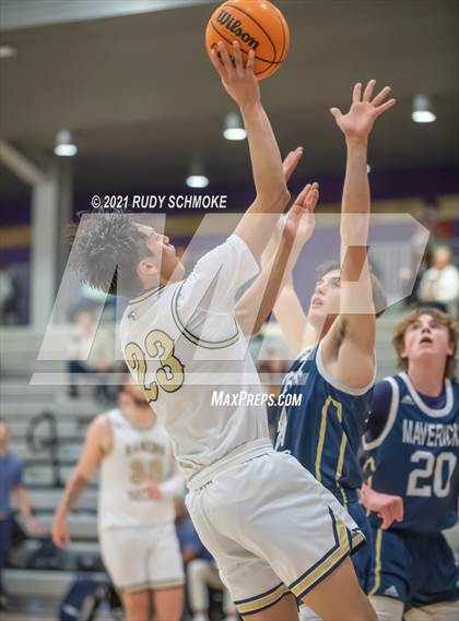 Thumbnail 3 in La Costa Canyon vs Rancho Solano (Torrey Pines Holiday Classic) photogallery.