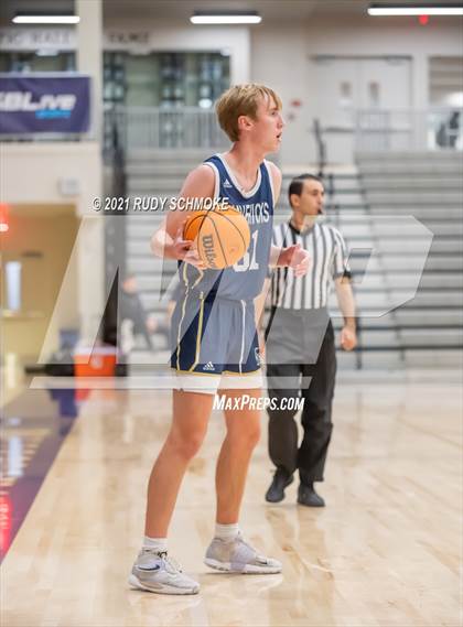Thumbnail 3 in La Costa Canyon vs Rancho Solano (Torrey Pines Holiday Classic) photogallery.