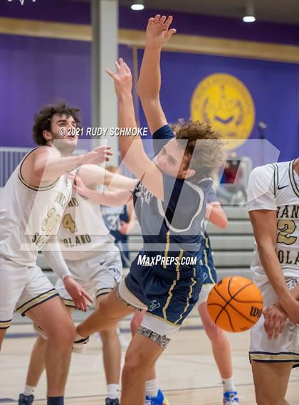 Thumbnail 3 in La Costa Canyon vs Rancho Solano (Torrey Pines Holiday Classic) photogallery.