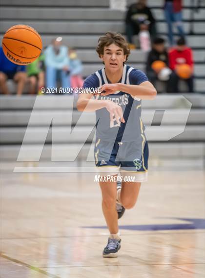 Thumbnail 2 in La Costa Canyon vs Rancho Solano (Torrey Pines Holiday Classic) photogallery.