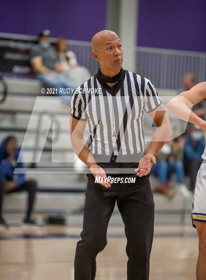 Thumbnail 1 in La Costa Canyon vs Rancho Solano (Torrey Pines Holiday Classic) photogallery.