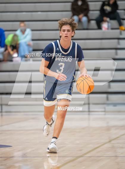 Thumbnail 3 in La Costa Canyon vs Rancho Solano (Torrey Pines Holiday Classic) photogallery.